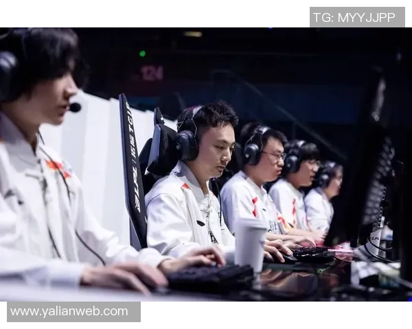 V5战队崛起之路:从默默无闻到英雄联盟巅峰的奋斗历程